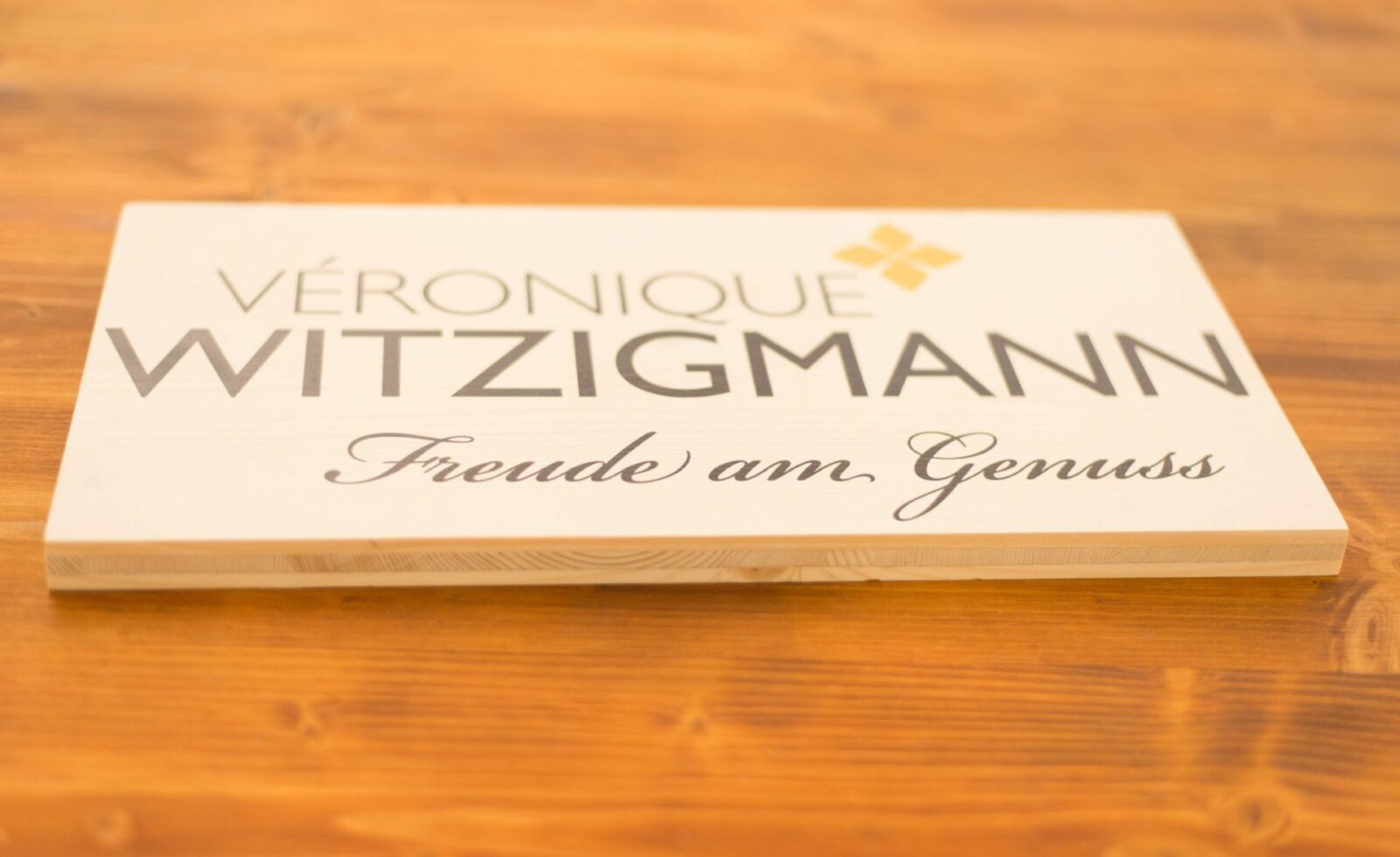 Holzschild individuell bedruckt