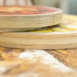 Seitenansicht bedruckter Multiplexplatten