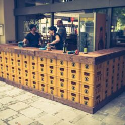 Kistenauflagen und Tresen