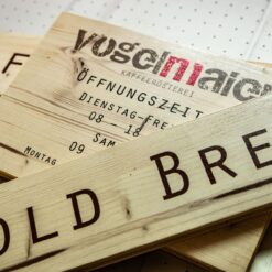 Schilder für ein Kaffeehaus