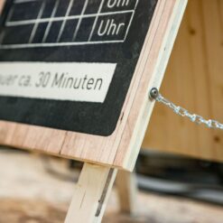 Kundenstopper - Holzaufsteller mit verschraubten Beinen