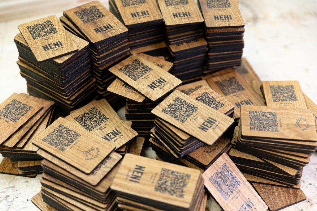 QR-Code Karten aus Holz