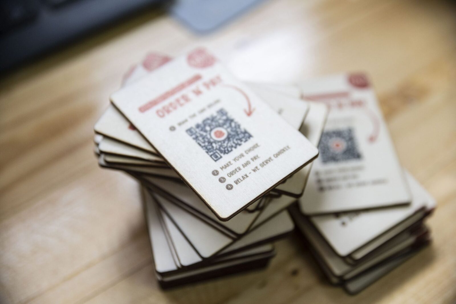 QR-Speisekarte aus Pappel