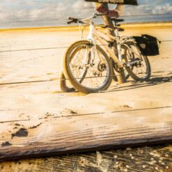 Detail eines Drucks auf alten Holzlatten